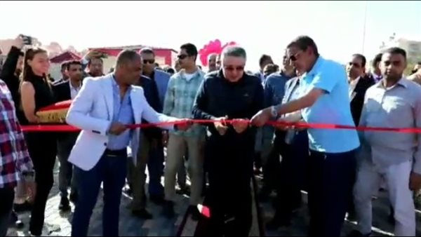 محافظ البحر الأحمر يفتتح المرحلة الأولى من الممشي السياحي الجديد شمال الأحياء بالغردقة  محى العبادى البحرالاحمر