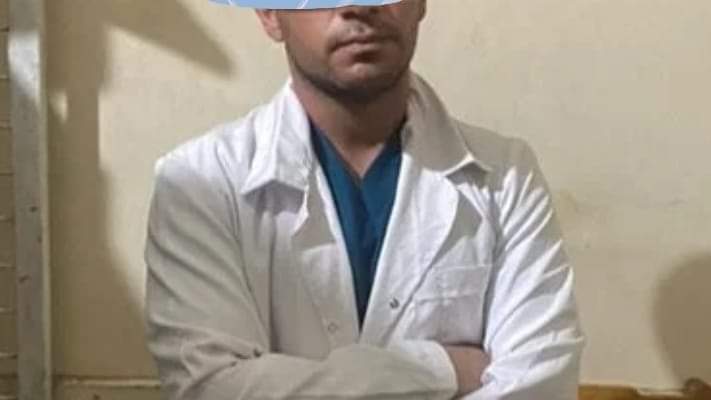 القبض على شخص ينتحل صفة طبيب داخل مستشفى سوهاج الجامعي 