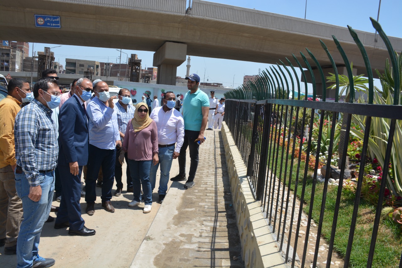 محافظ القليوبيه يقوم بجوله ميدانيه لدفع الأعمال بالمشروعات الجاري تنفيذها بمدن بنها وشبرا الخيمه