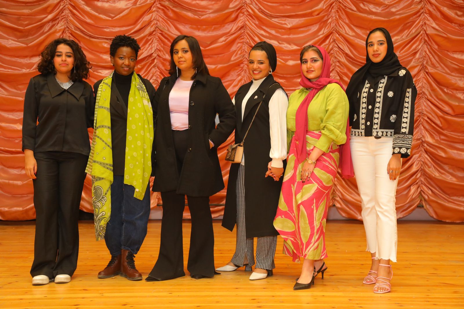 مخرجات الفيلم السعودي "قوارير" يكشفن كواليس خروجه للنور بمهرجان أسوان لسينما المرأة