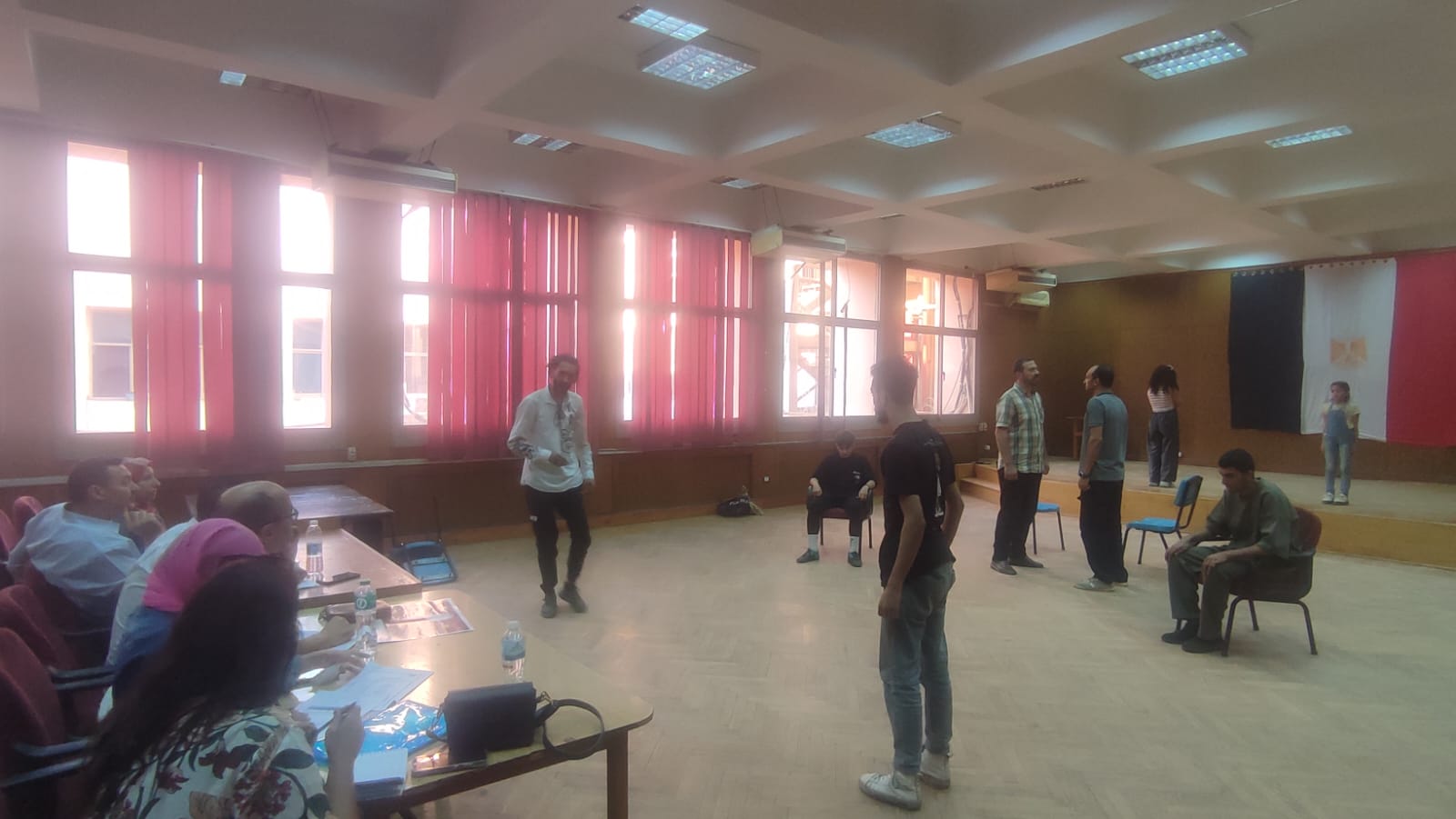 "التخشيبة" و"ننا في أوروبا" ضمن مشاهدات نوادي المسرح بثقافة الجيزة