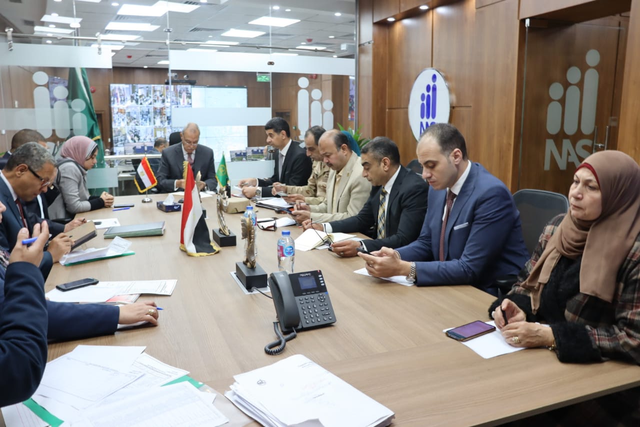 رئيس الوزراء يستعرض موقف مشروعات الطاقة المتجددة وسبل زيادة مساهمتها في مزيج الطاقة