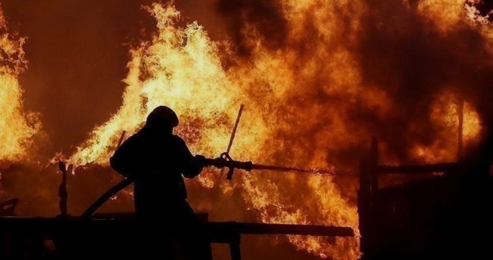 قتل 27 شخصا وأصيب أكثر من 40 آخرين إثر حريق ضخم في العاصمة الهندية نيودلهي