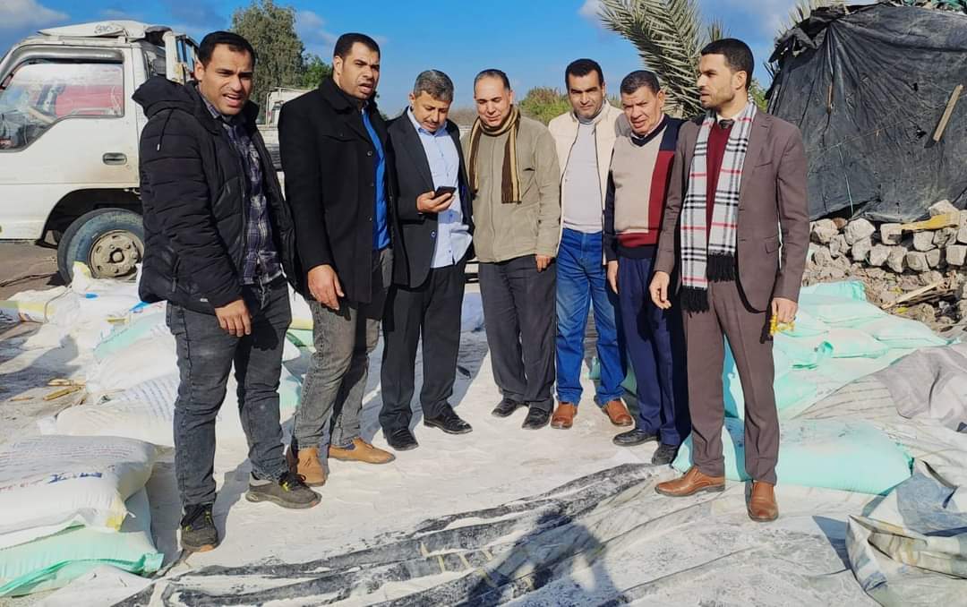 ضبط 4 طن دقيق بلدى مدعم خاص بالمخابز بدمنهور 