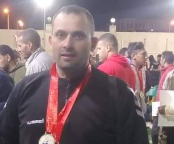 كابتن خالد سالم بطل من ذهب