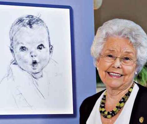 وفاة "آن تيرنر كوك" صاحبة الوجه الإعلاني الشهير لشركة"جرير"