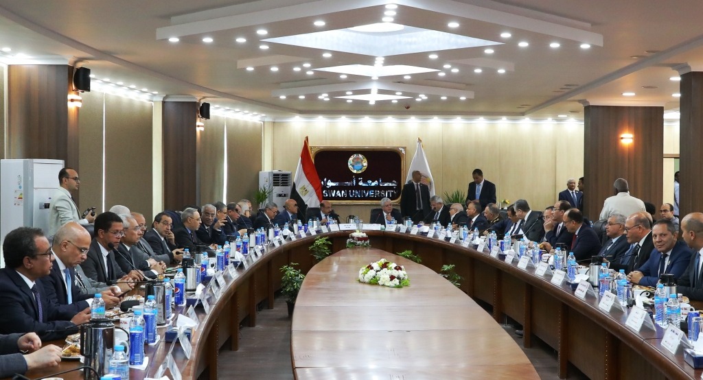 بدء فعاليات المجلس الأعلى للجامعات بمقر جامعة لسوان بحضور وزير التعليم العالى ومحافظ أسوان