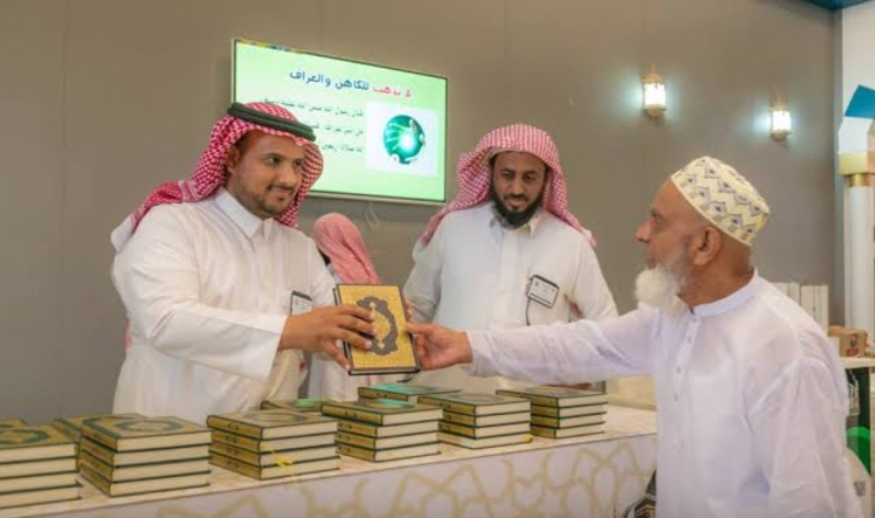 شؤون المصاحف تُهدي أكثر من (30) ألف نسخة من المصحف الشريف خلال العشر الأوائل من شهر رمضان