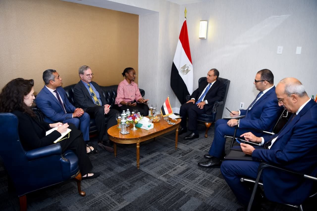 عبد العاطي يلتقي رئيسة مجموعة الأزمات الدولية