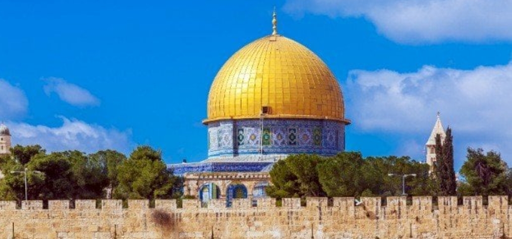 مصر تأسف لاقتحام مسئول إسرائيلي المسجد الأقصى