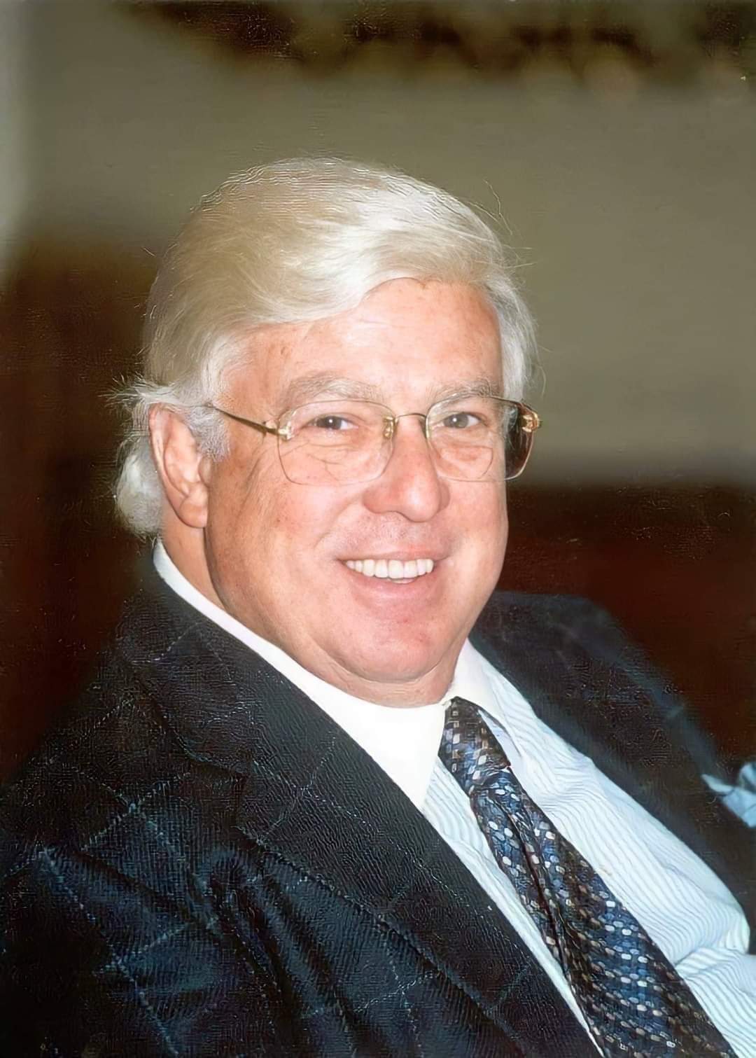 حسن كامي : ابن الأكابر الذي جاوب على سؤال ب 180 سندوتش سيمون فيميه