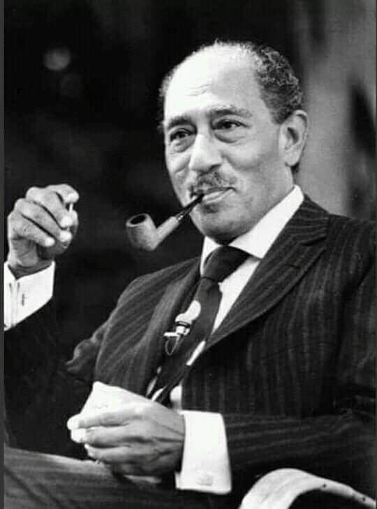 السادات: بطل الحرب والسلام (بروفايل)