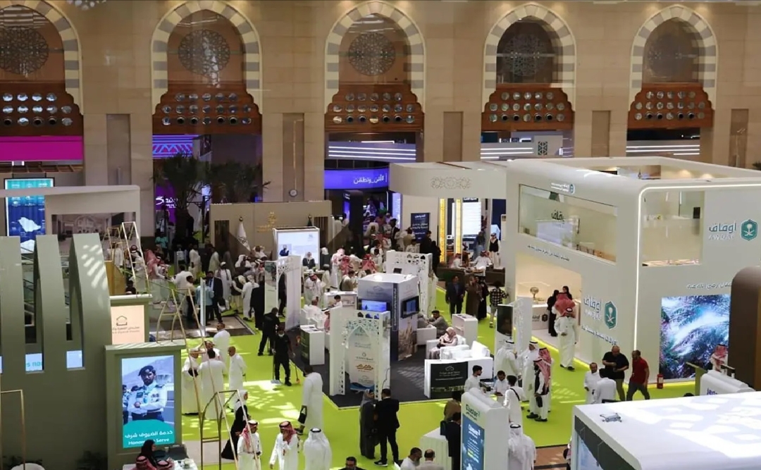 معرض منتدى العمرة بالمدينة المنورة يستقبل زائريه لإثراء  تجربة ضيوف الرحمن