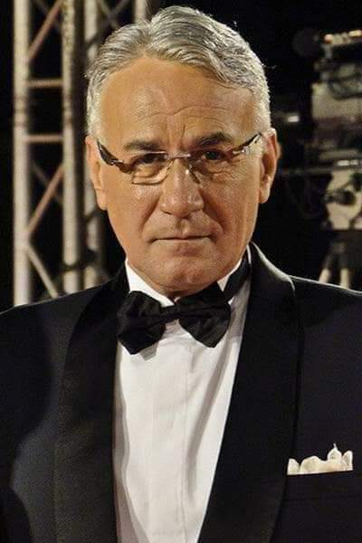 عزت أبو عوف يلحق بزوجته فاطيما