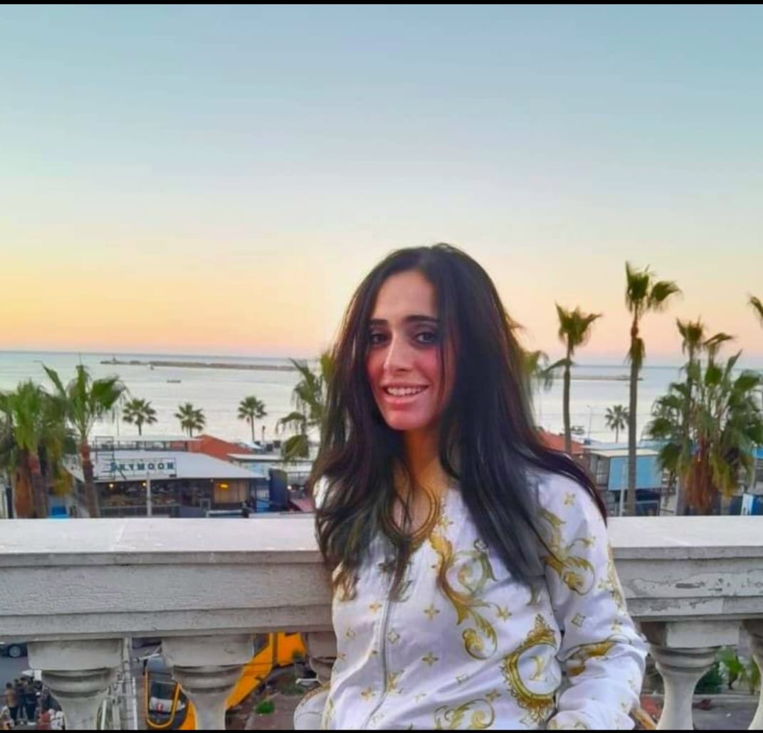 نهى اباظه تكتب  وساعة الجد.....الكل اتهد