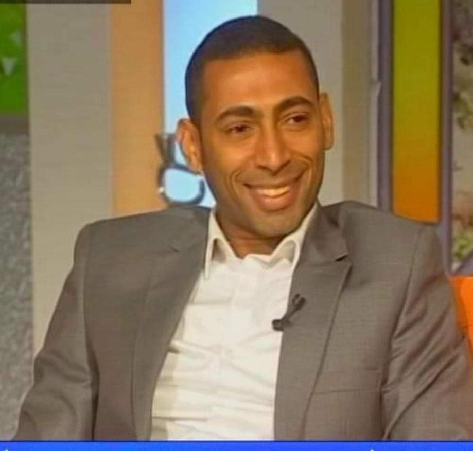 "وطاويط النجع" رواية جديدة للأديب والكاتب الصحفى أشرف التعلبى