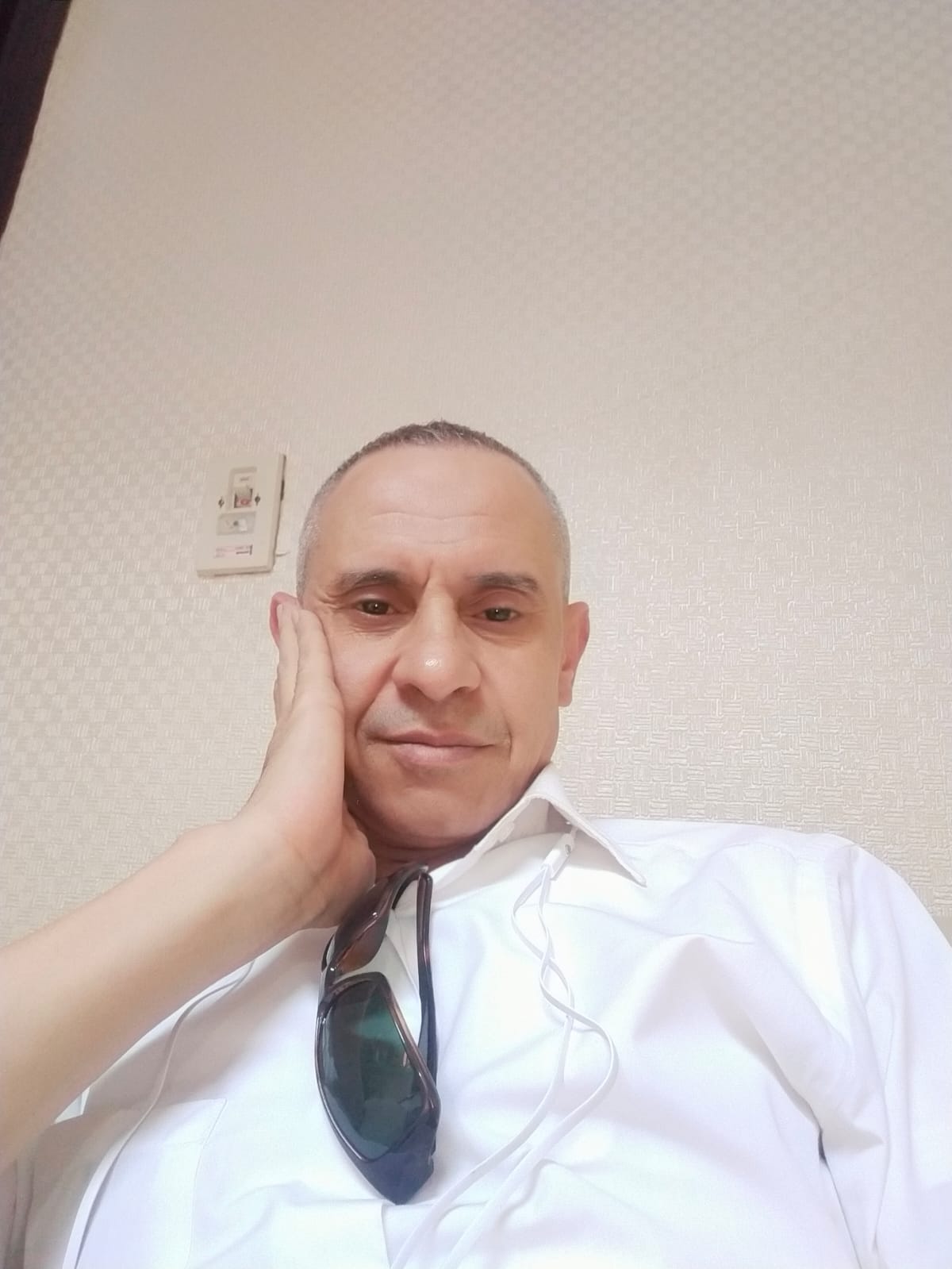 سمرا وقمرا . وحته سكر ......