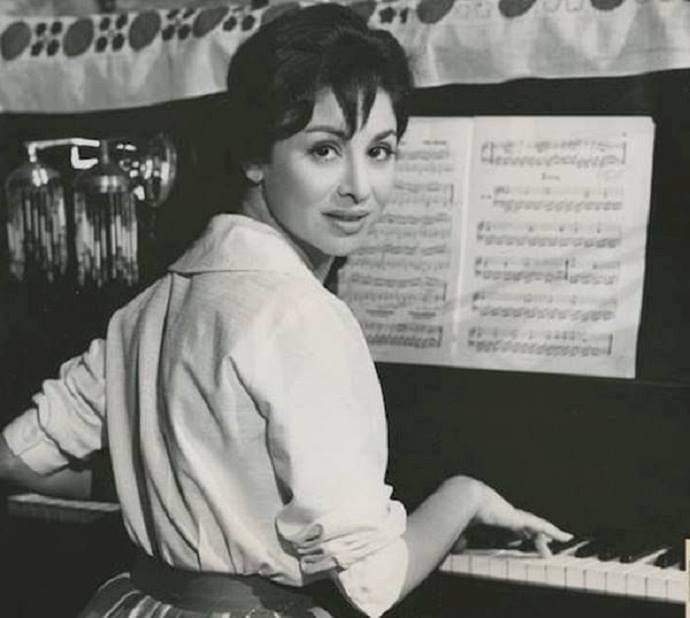 فاتن هانم حمامة..صورة من قريب