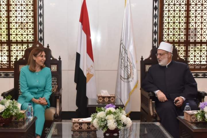 وزيرة الثقافة تُشارك باحتفالية الأزهر لتكريم الفائزين بمسابقة "ثقافة بلادي