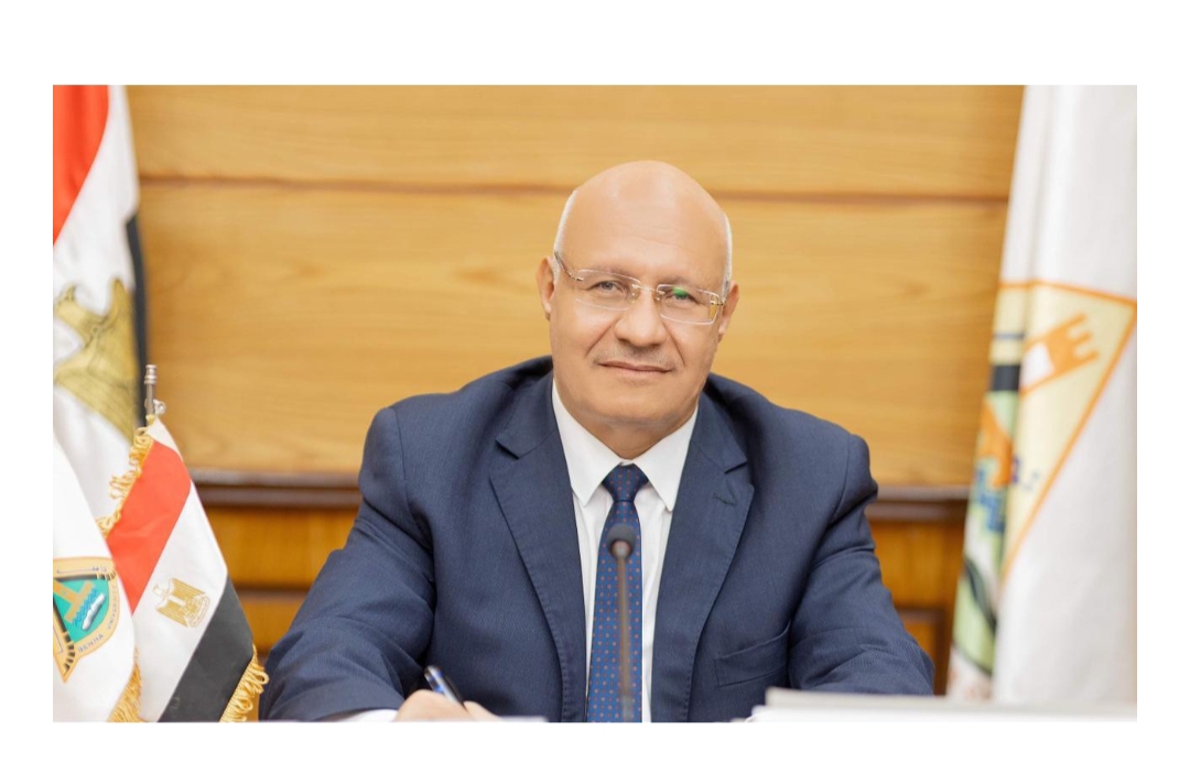 رئيس جامعة بنها يهنئ كلية التمريض بتجديد الإعتماد الأكاديمي