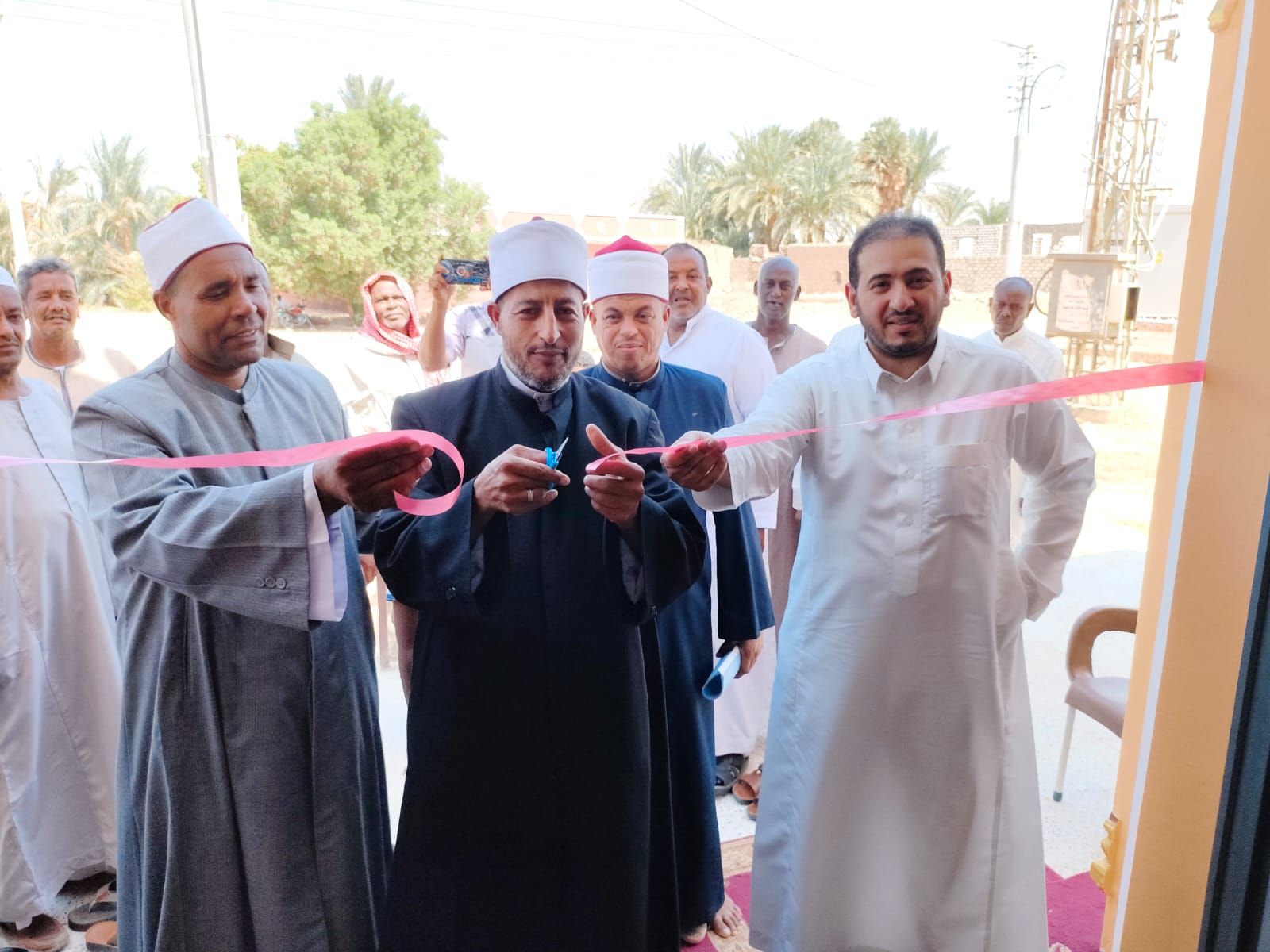 وكيل وزارة الأوقاف بأسوان يفتتح مسجدين بتكلفة تخطت 3مليون 