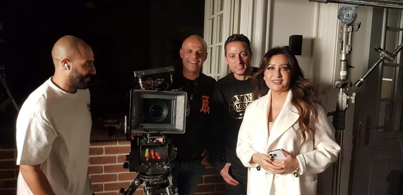 بالصور: لطيفة تنتهي من تسجيل وتصوير قصيدة "حلم".. وتطير إلى دبي لإقامة حفل ضخم على هامش "اكسبو"