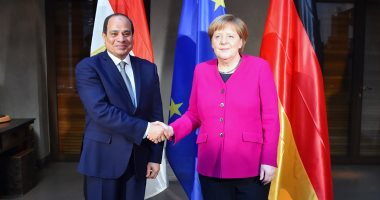 لأول مرة قادة دول الاتحاد الأوروبى يلتقون نظرائهم العرب بشرم الشيخ