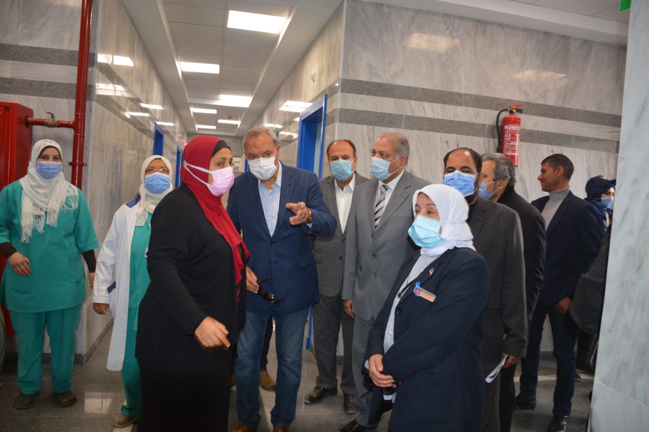 بتكلفة 60 مليون جنيه.....محافظ القليوبية يتابع اللمسات النهائية لتطوير قسم النساء والتوليد بمستشفى بنها التعليمي 