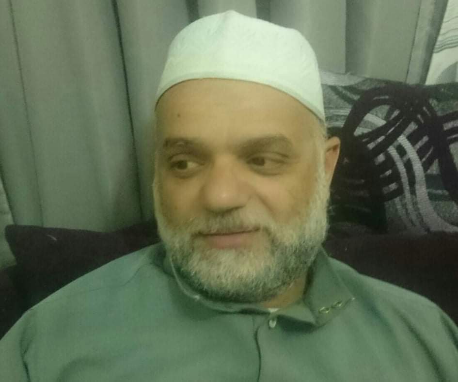 تبكي على الدنيا 