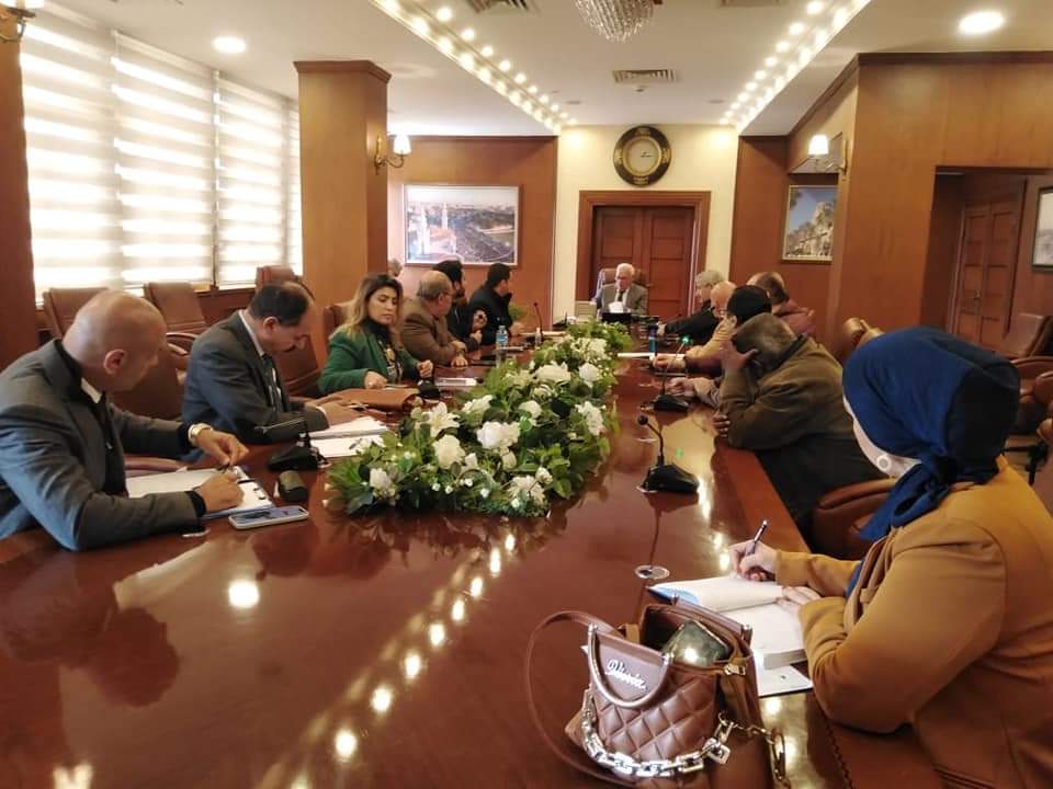 محافظ بورسعيد يبحث استعدادات إقامة مهرجان بورسعيد لسينما العالم القديم.