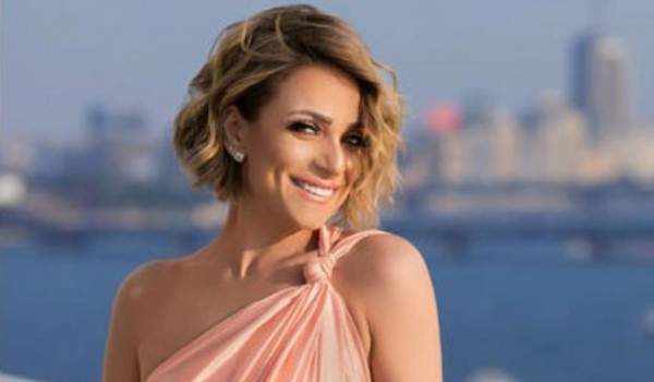 ريم البارودي تثير الجدل بتصريحات نارية مع فجر السعيد في برنامجها " غبقة"