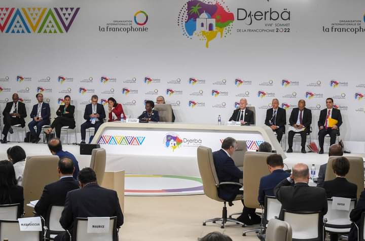 الرئيس التونسي يفتتح جلسة نقاش القمة الفرنكوفونية للشباب والمرأة