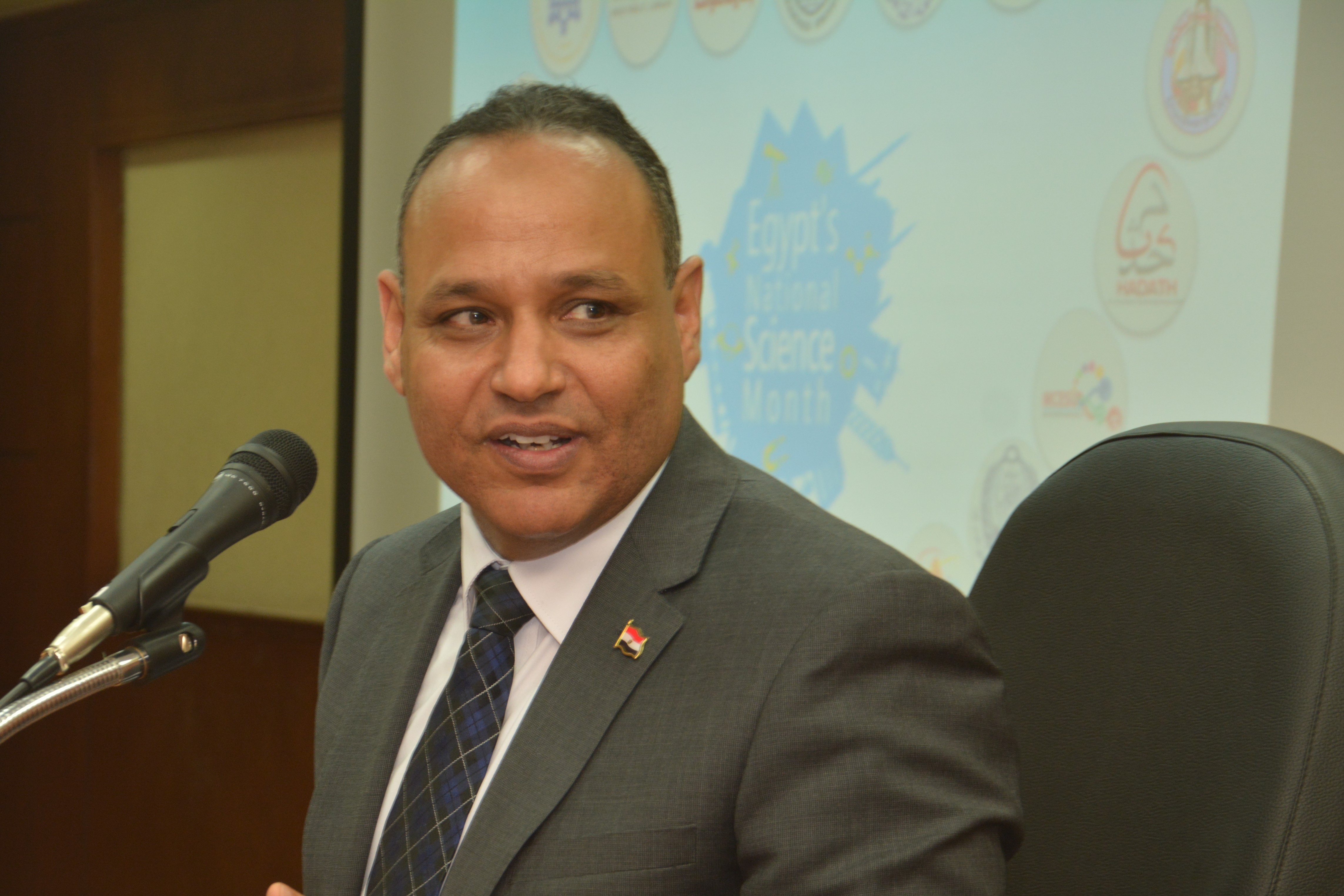 البحث العلمى تهنئى العلماء المصريين الفائزين بعضويات أكاديميات دولية وإقليمية