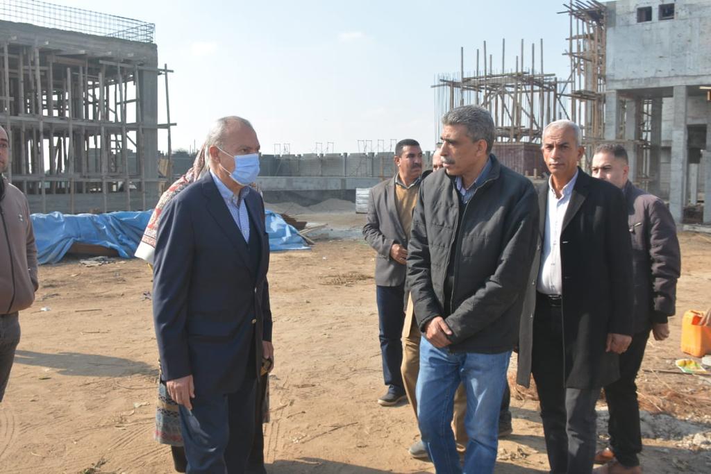 محافظ القليوبية يتفقد المشروع القومي حياة كريمة بقرى شبين القناطر لمتابعة المشروعات ودفع الأعمال بها
