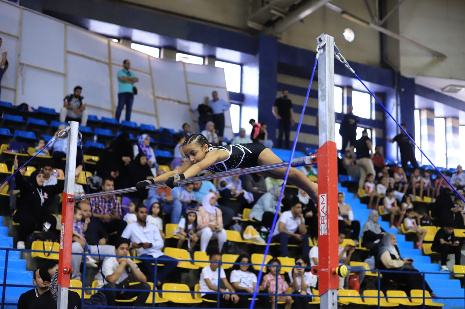 مي محمد تحصد الذهبية في بطولة الجمهورية للجمباز