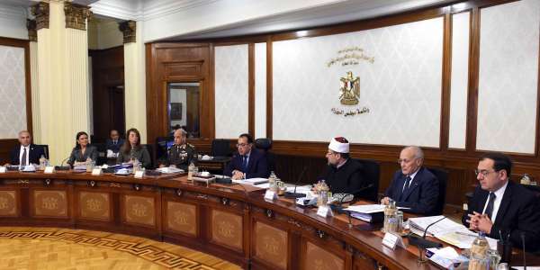 الحكومة تُعدل قانون الاستثمار بعد 21 شهرا من إقراره