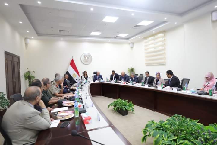 عاشور يرأس اجتماع مجلس أمناء بنك المعرفة المصرى