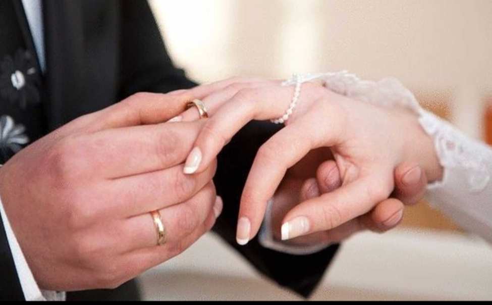 القبض علي تشكيل عصابى  لنصب علي النساء الرغبات في الزواج وابتزازهم مالياً