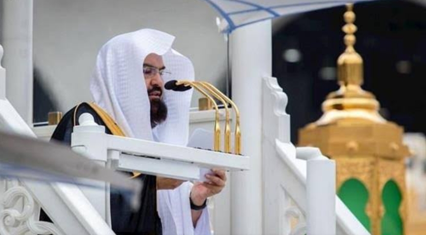 شؤون الحرمين" تترجم خطبة الجمعة بالمسجد الحرام إلى 10 لغات عالمية