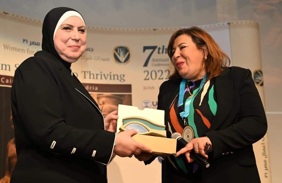 جامع تفتتح المؤتمر السنوى الدولي السابع"سيدات .شركاء النجاح.من التعايش إلى التميز""