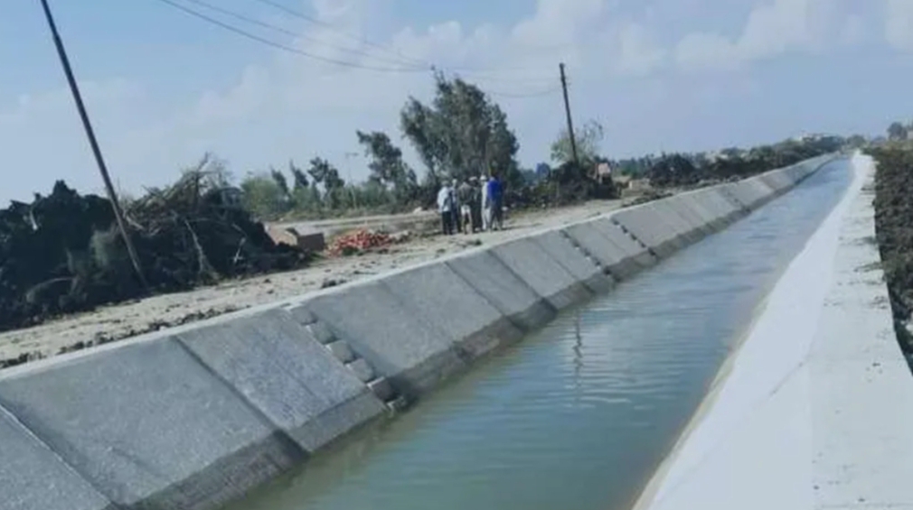 الدكتور سويلم يتابع موقف أعمال تأهيل الترع وتدبير أراضى من منافع الرى بمراكز المبادرة الرئاسية "حياه كريمة"