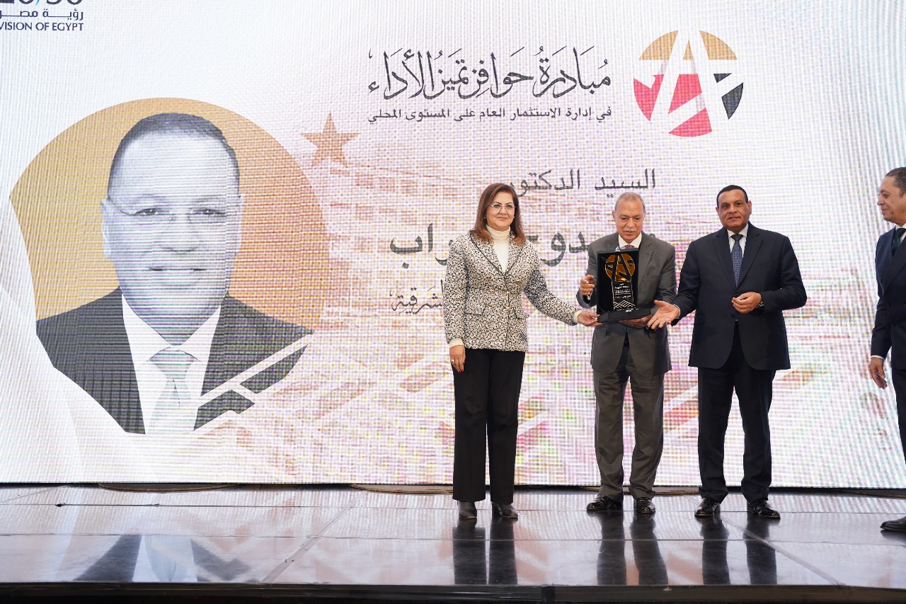 محافظ القليوبية يشهد احتفالية وزارة التخطيط والتنمية الاقتصادية بتكريم المحافظات الفائزة  