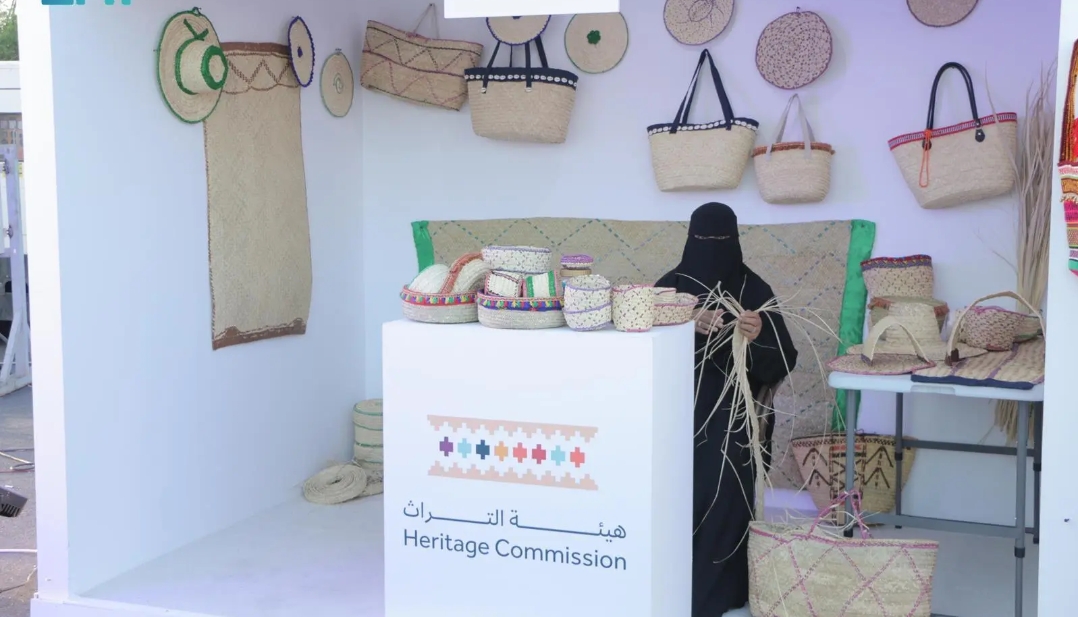 هيئة التراث تثري تجربة جمهور بطولة الملك سلمان للأندية العربية بمجموعة من الفعاليات الثقافية المختلفة
