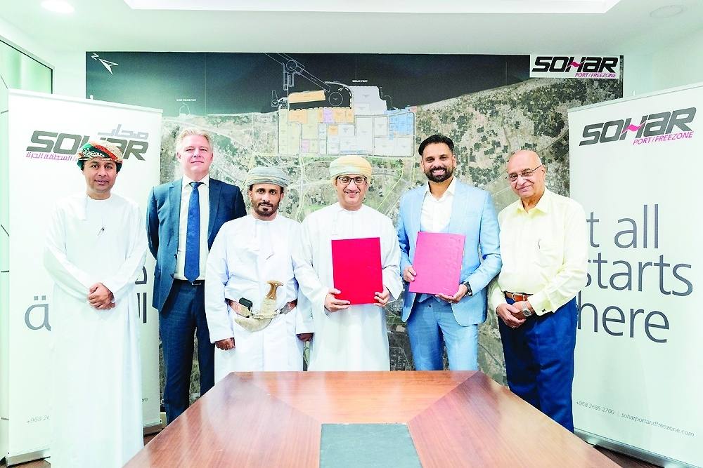 سلطنة عُمان تستثمر نحو 3.5 مليون دولار بإنشاء مصنع لإعادة تدوير النفايات الصناعية   