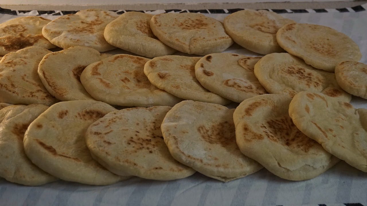 وزير التموين بشرى سارة طرح الخبز المدعم لجميع المواطنين قريبا لمن لايملك بطاقة تمونينية