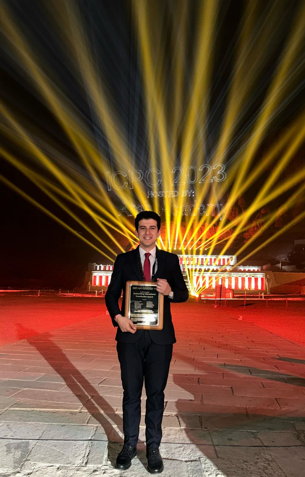 شاب مصرى يحصد جائزة المساهمة الدولية المتميزة فى البرمجة