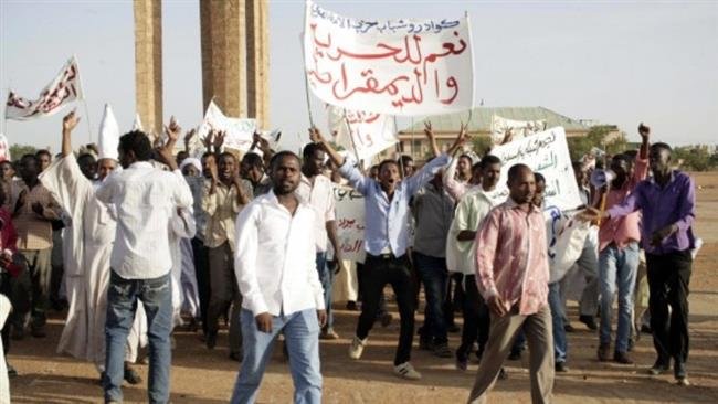 حزب إسلامي سوداني يطالب بالتحقيق في مقتل متظاهرين