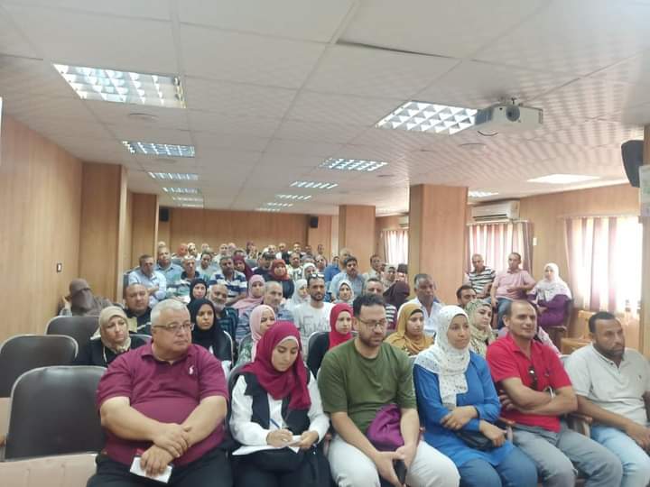 وكيل وزارة الشباب والرياضة بالقليوبية يشهد برنامج "آليات ووسائل المتابعة والتقييم الفعالة لمديري مراكز الشباب " بمديرية الشباب والرياضة بالقليوبية