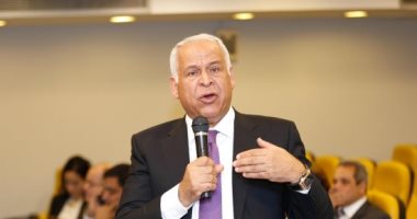 صناعة البرلمان: المنطقة الصناعية بقناة السويس قاطرة التنمية الحقيقية