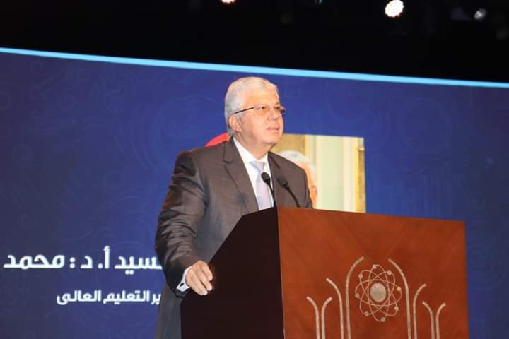وزير التعليم العالي يشهد ختام فعاليات أسبوع شباب الجامعات والمعاهد العليا الثالث عشر بجامعة حلوان